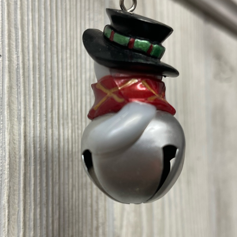 COLE Personalized Jingle Bell Snowman Christmas Ornament NWT - Picture 4 of 6